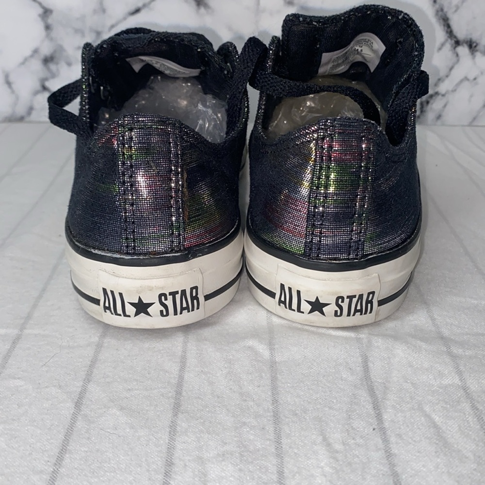 Converse Women's7.5 Black Effervescent With Classic White Trim - Picture 5 of 9